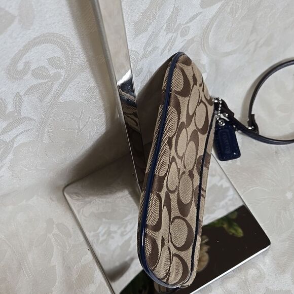 Coach Tan Y2K Logo Wristlet with Blue Patent Leather - Picture 5 of 6